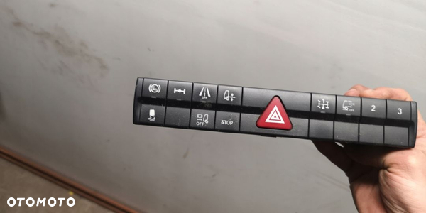 PANEL ŚWIATEŁ AWARYJNYCH MERCEDES ACTROS MP4