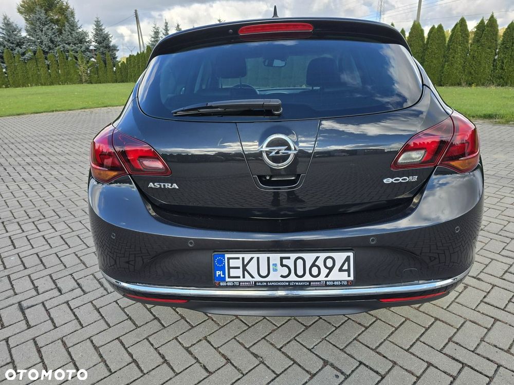 Opel Astra 2013