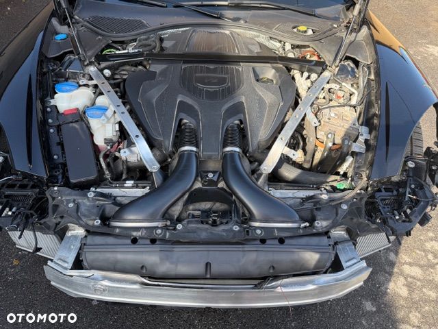 Porsche Panamera 4S E-Hybrid - 25