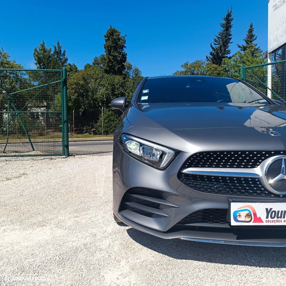 Mercedes-Benz A 250 e AMG Line - 4