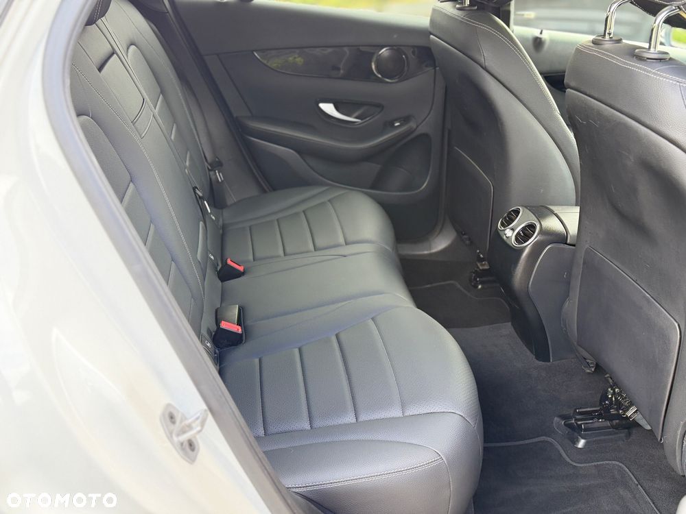 Mercedes-Benz GLC 200 d 4-Matic Business Edition - 8