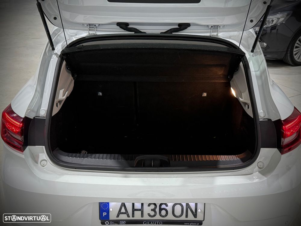 Renault Clio 1.0 TCe Intens Bi-Fuel - 38