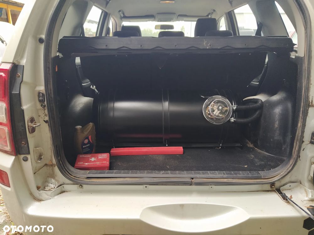 Suzuki Grand Vitara 2.7 V6 - 4