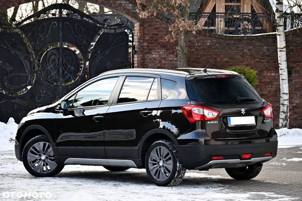 Suzuki SX4 S-Cross 1.6 DDiS Premium 4WD - 16