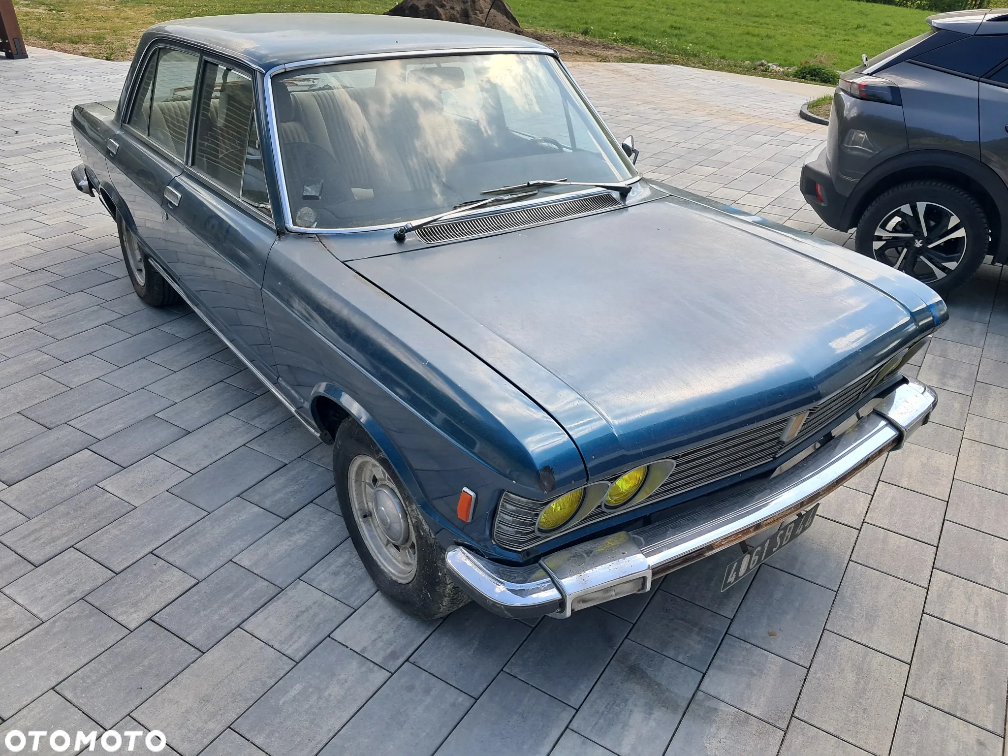 Fiat 130 - 3