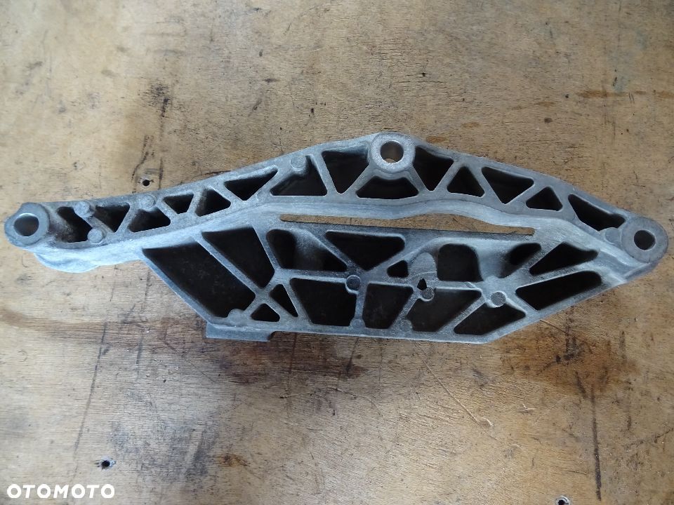 OPEL INSIGNIA 2,8 T V6 A28NET A28NER OPC SAAB ŁAPA MOCOWANIE UCHWYT SILNIKA - 2