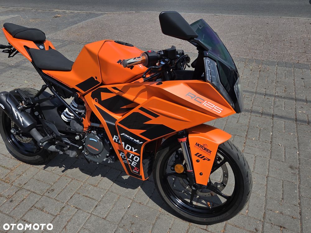 KTM RC 125 - 11