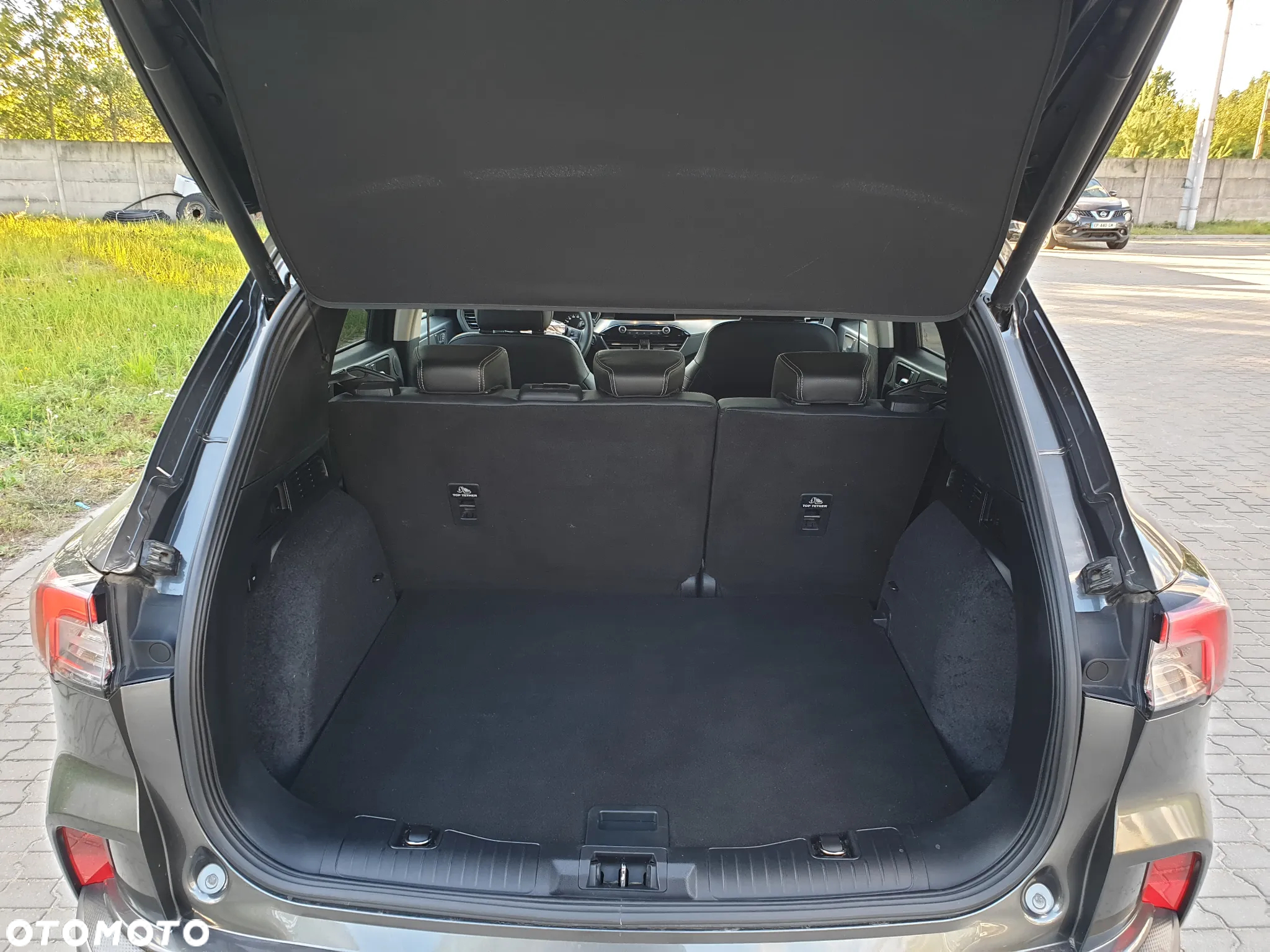 Ford Kuga 1.5 EcoBoost TITANIUM - 40