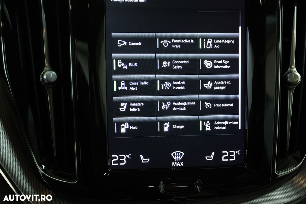 Volvo XC 60 T6 AWD Recharge Geartronic RDesign - 28