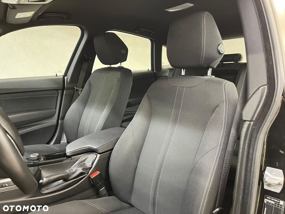 BMW Seria 3 318d Advantage - 18