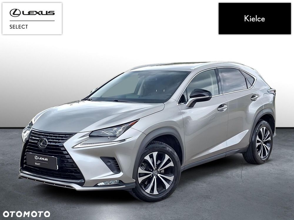 Lexus NX 300 F Impression AWD - 2