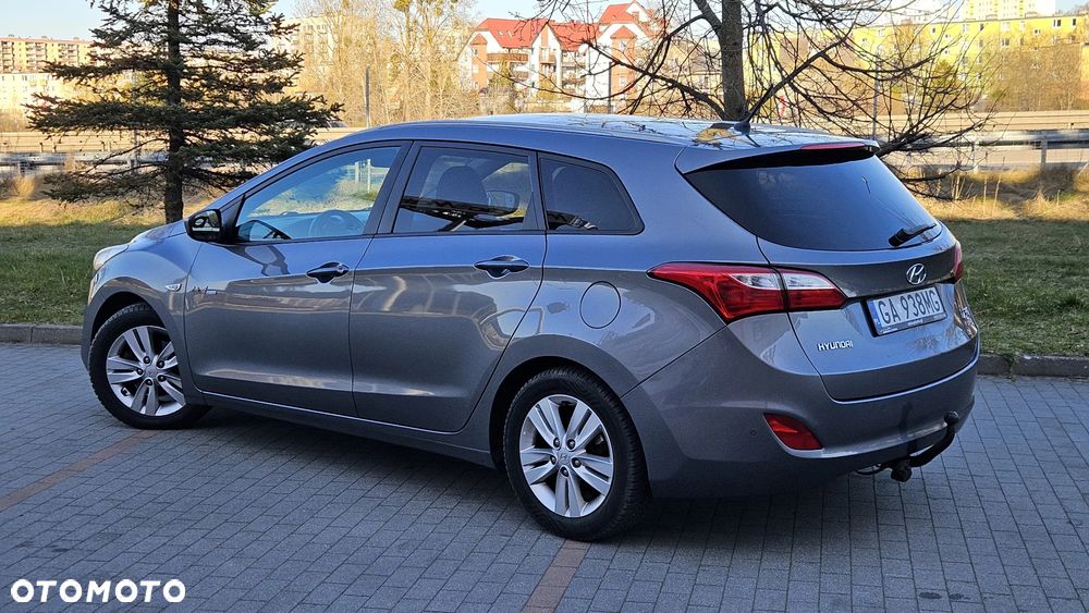 Hyundai i30 1.6 GDI BlueDrive Classic + - 18