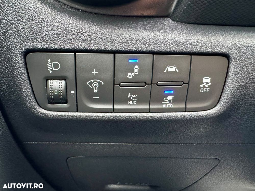 Hyundai KONA 204CP Luxury - 16