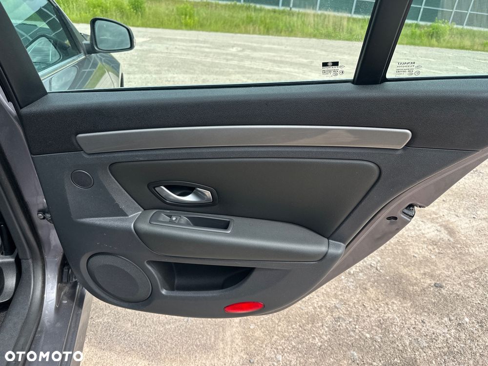 Renault Laguna 2.0 16V Dynamique - 29