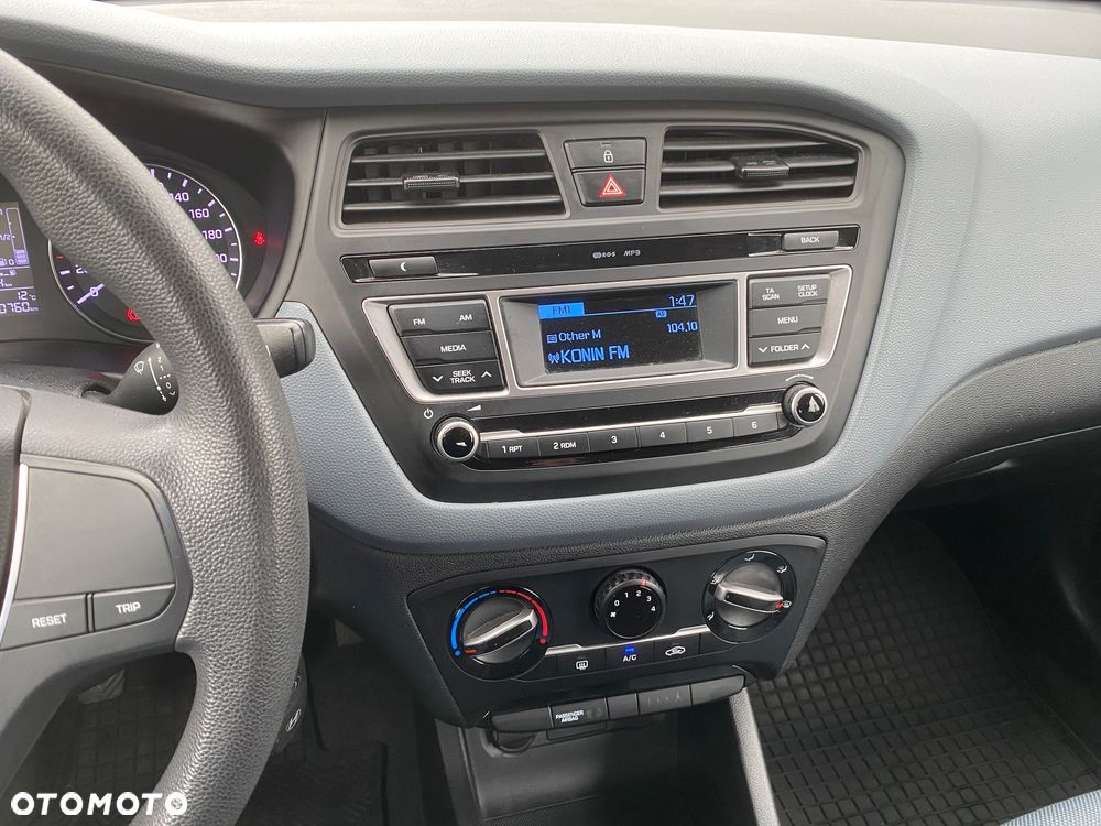 Hyundai i20 1.2 Classic Plus - 33