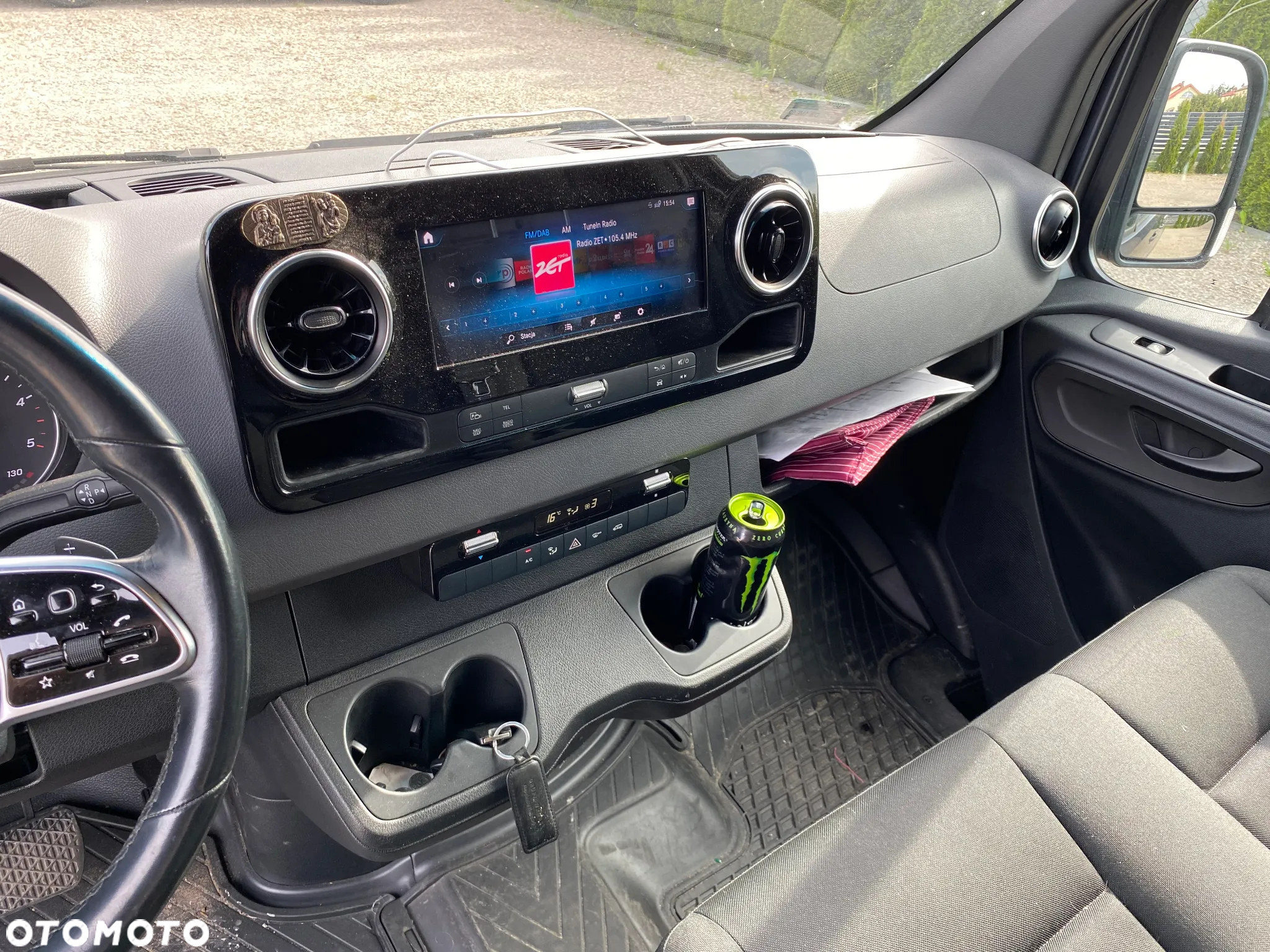 Mercedes-Benz SPRINTER - 11