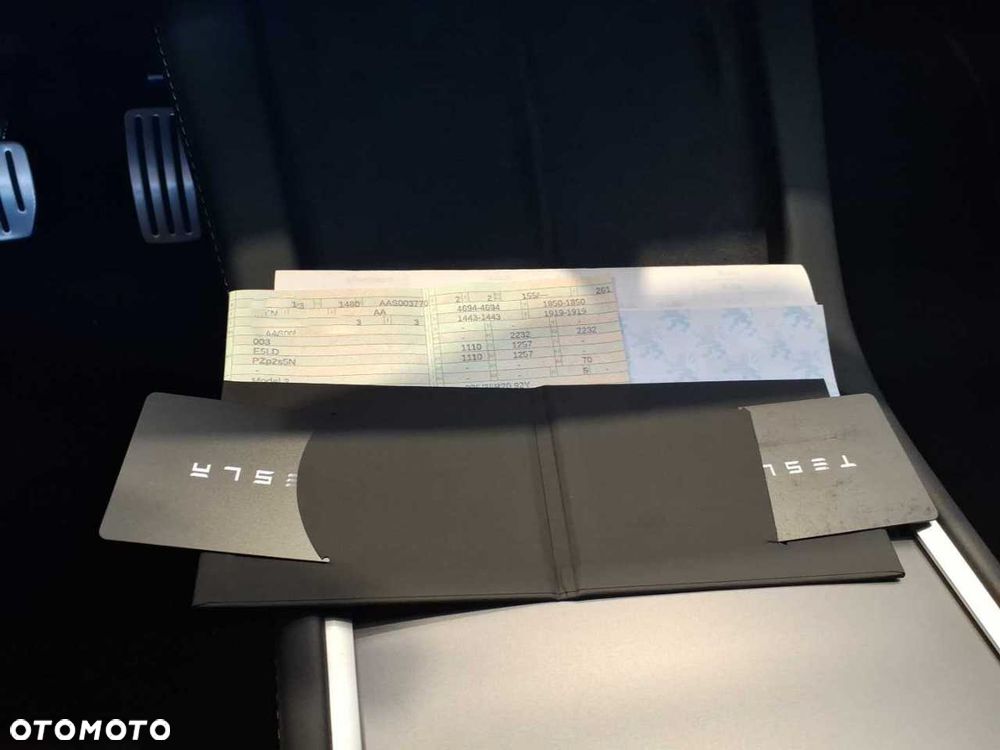 Tesla Model 3 Langstreckenbatterie Allradantrieb Dual Motor Performance - 11