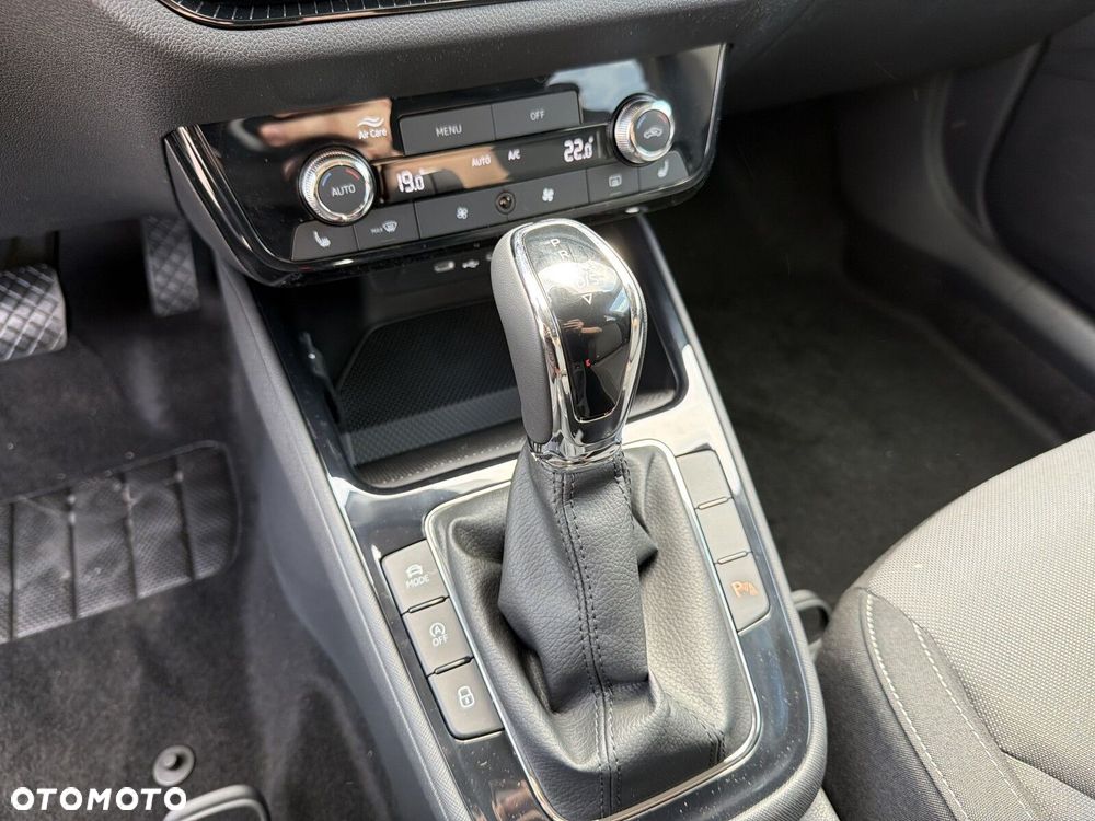 Skoda Fabia 1.0 TSI Drive DSG - 14