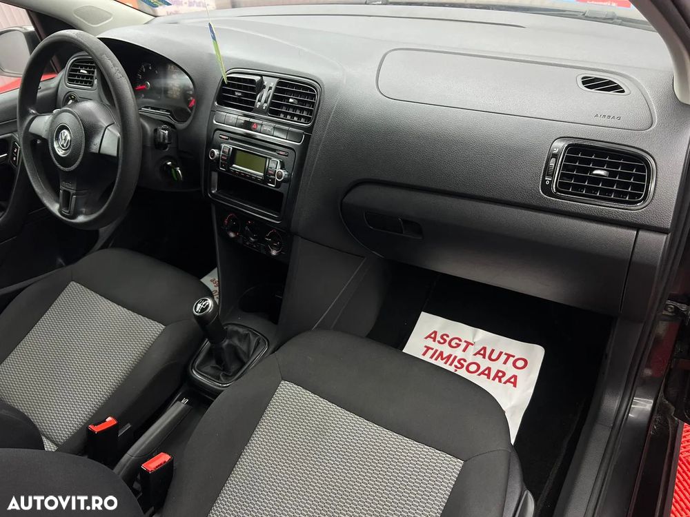 Volkswagen Polo - 10