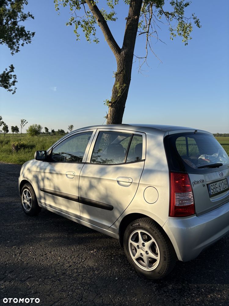 Kia Picanto - 2