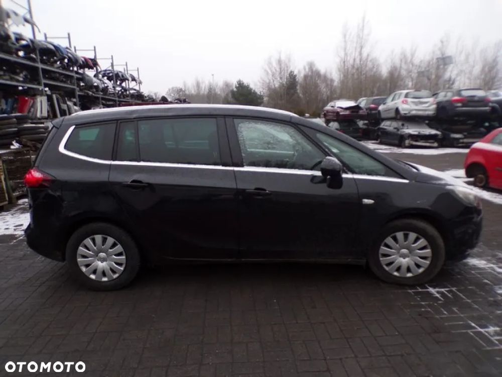 Części - Opel Zafira C 1.6 CDTI 16R - 3