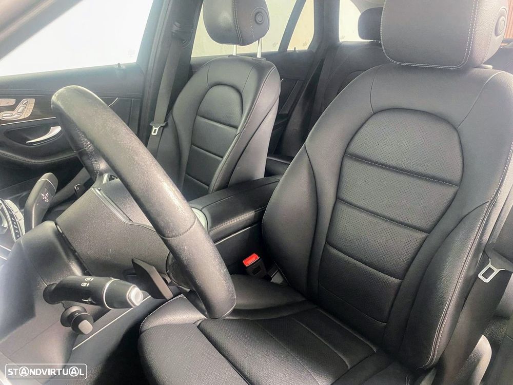 Mercedes-Benz GLC 300 e 4Matic - 21