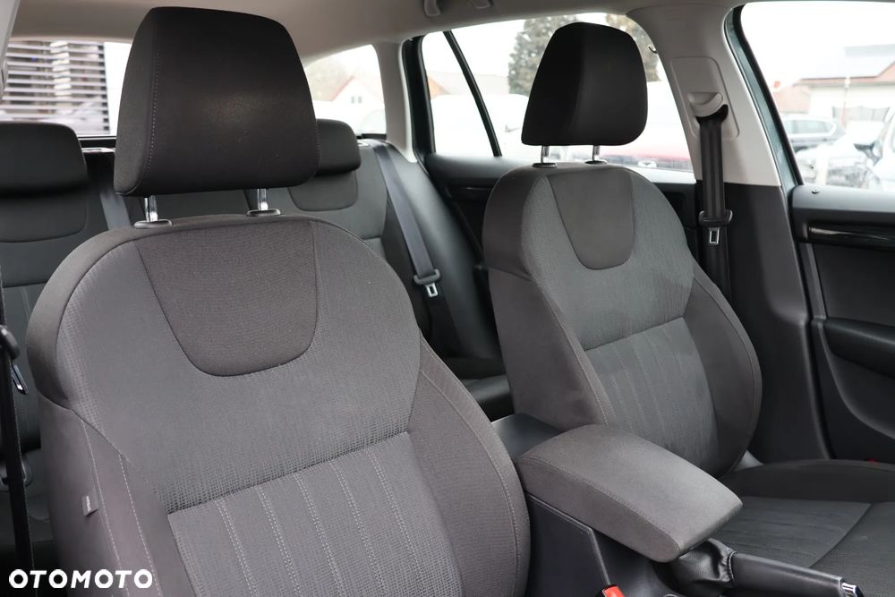 Skoda Octavia 1.5 TSI ACT DSG Tour - 15