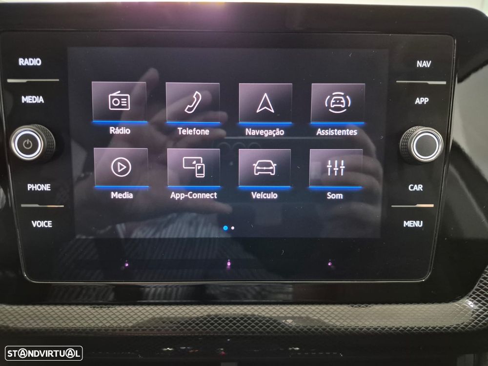 VW T-Cross 1.0 TSI Urban DSG - 27