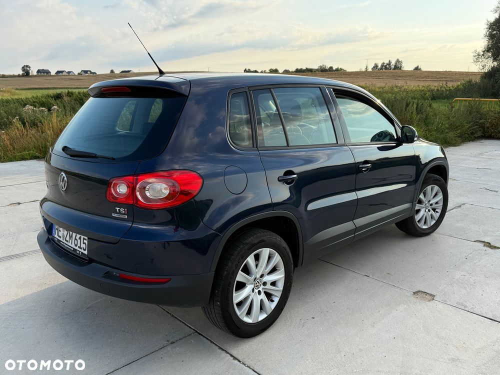 Volkswagen Tiguan 1.4 TSI BlueMotion Technology Exclusive - 8