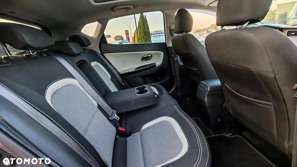 Kia Ceed 1.4 CVVT Dream Team Edition - 26