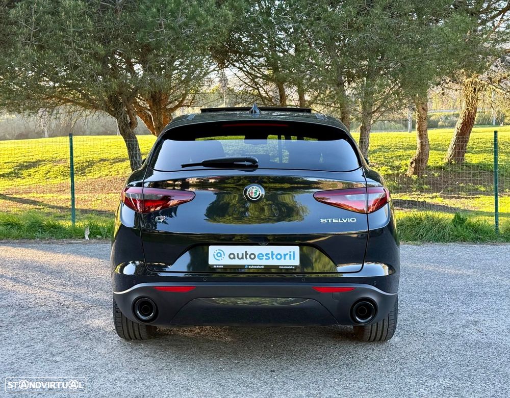 Alfa Romeo Stelvio 2.2 D Sprint Q4 AT8 - 9