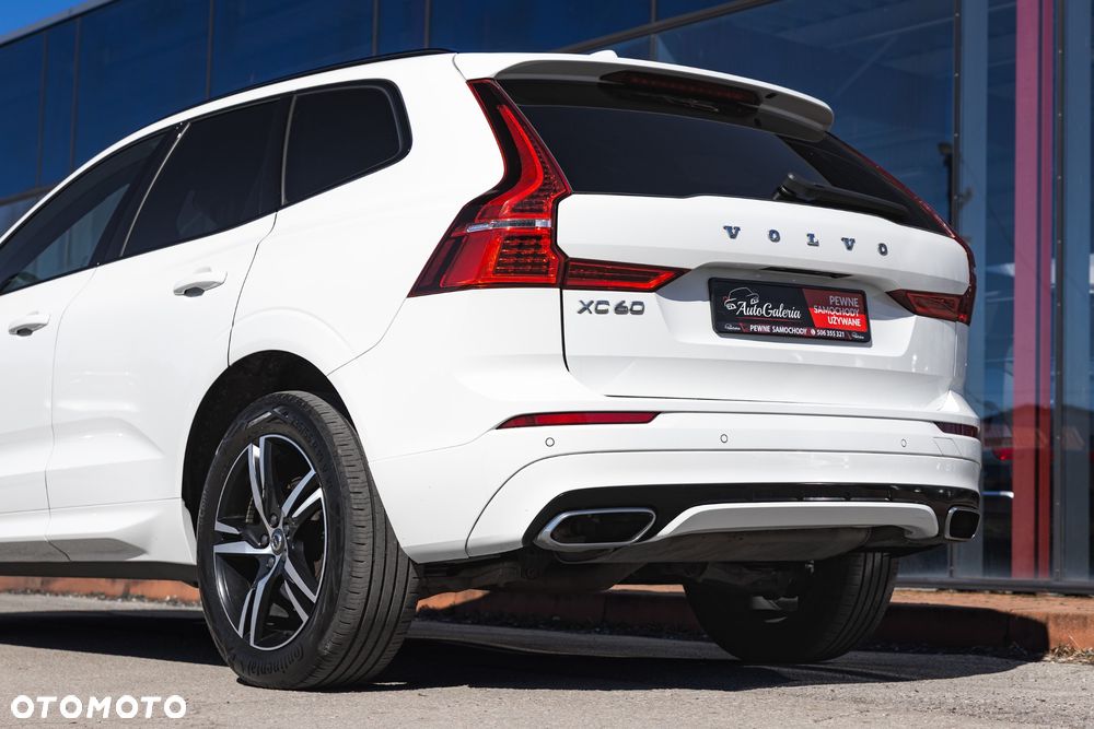 Volvo XC 60 D4 AWD Geartronic RDesign - 14