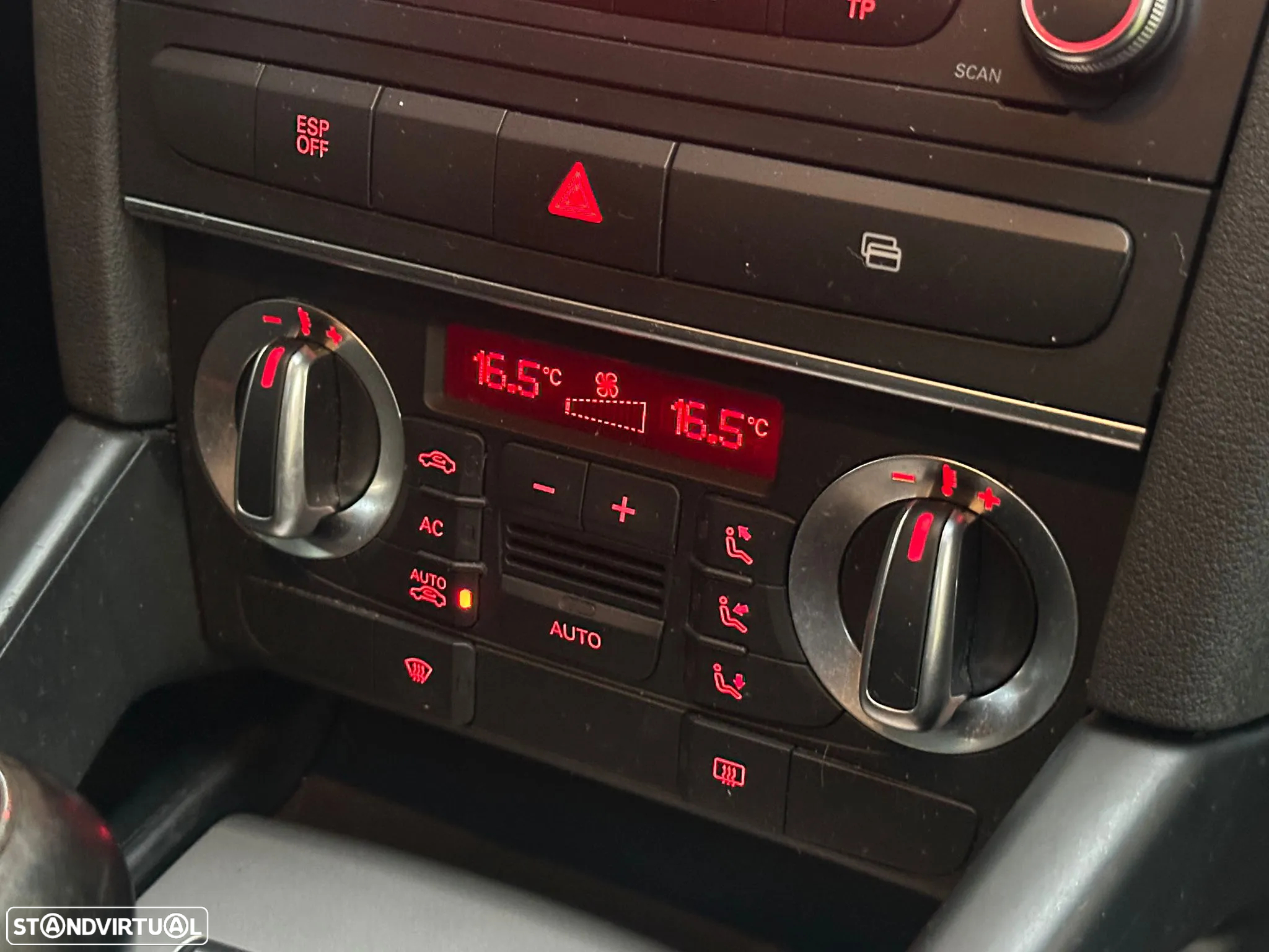 Audi A3 Sportback 2.0 TDi Ambiente - 9