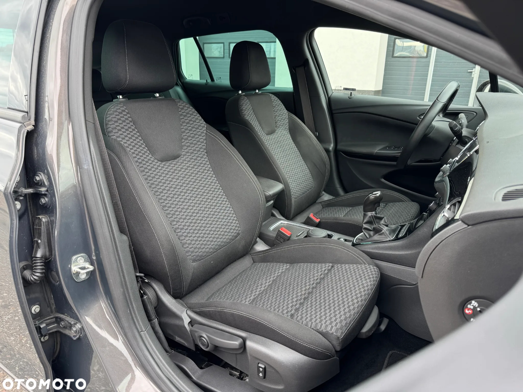 Opel Astra 1.4 Turbo Sports Tourer Dynamic - 35