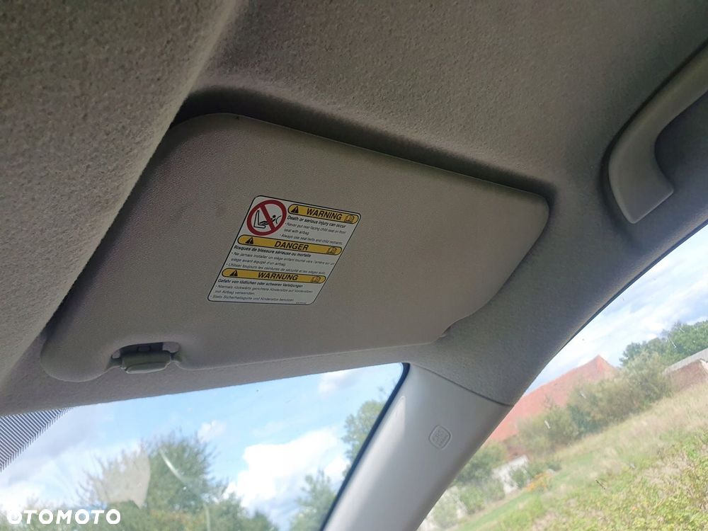 lampa tylna tył prawa MAZDA 2 2009 rok 1.4 ben 3drzwiowa - 2