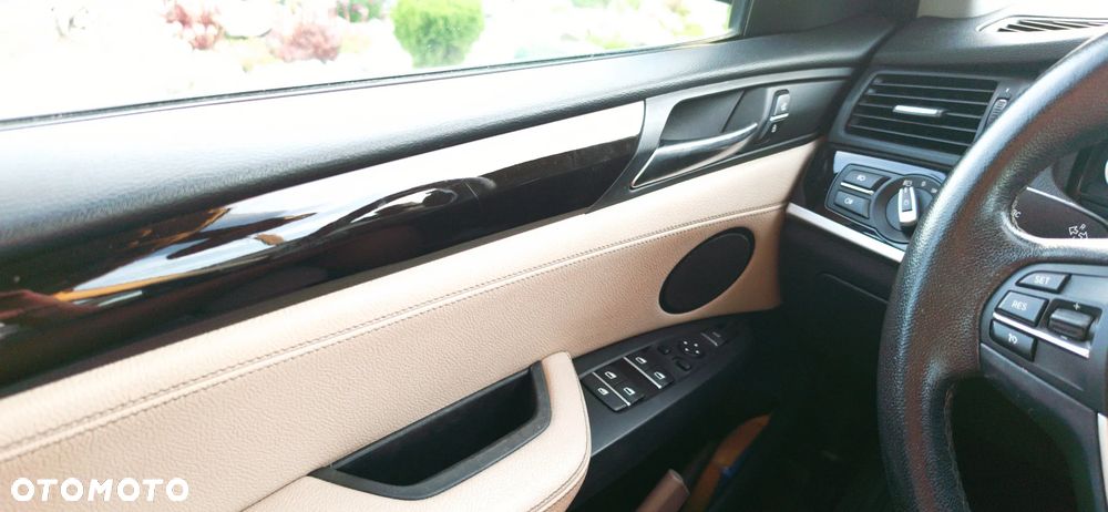BMW X3 xDrive20d Advantage - 9