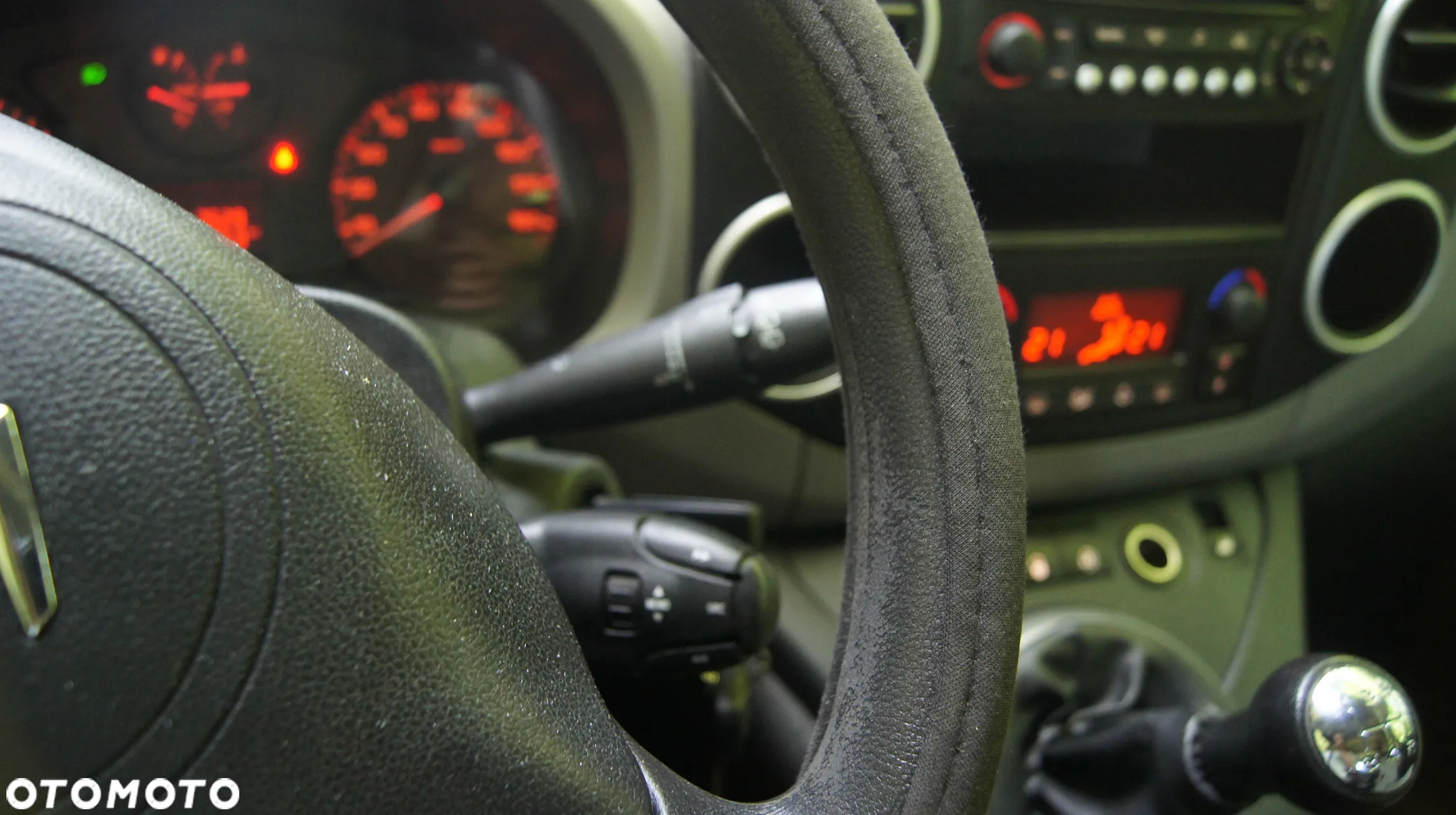 Citroën Berlingo 1.6 HDi Multispace - 30