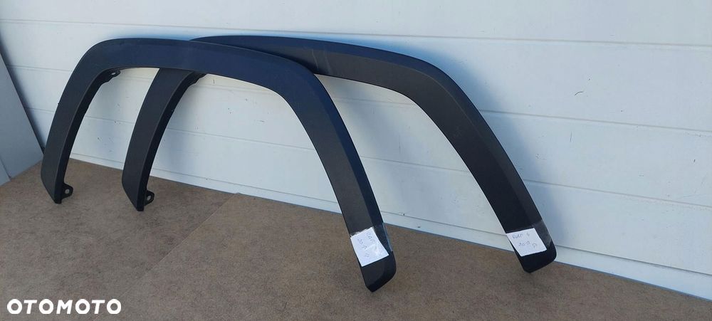 toyota rav 4 listwa prawa po 20 r oryginał - 2