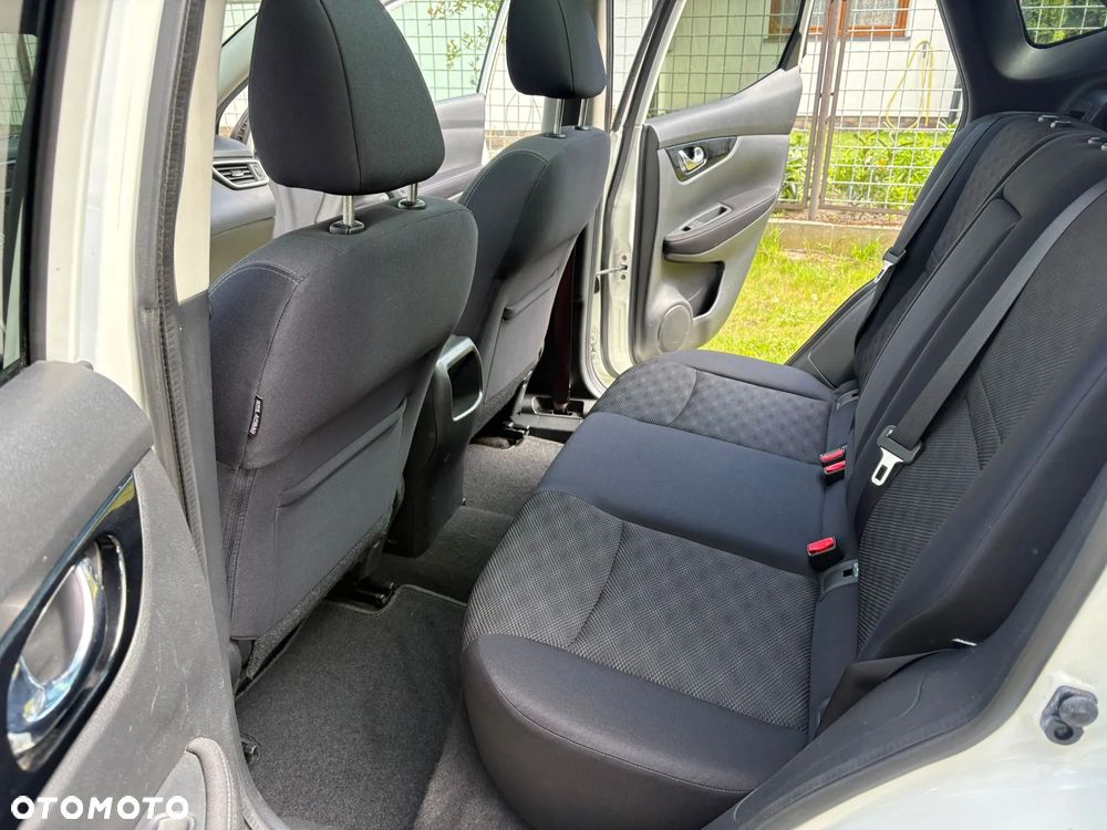Nissan Qashqai - 13