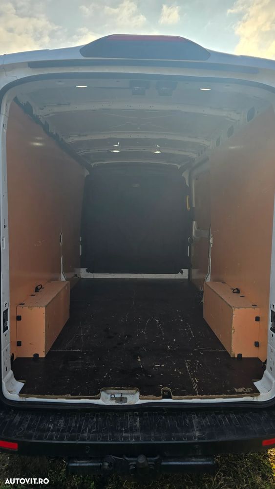 Ford Transit - 4