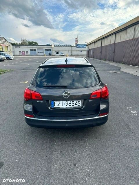 Opel Astra 1.7 CDTI DPF Active - 11