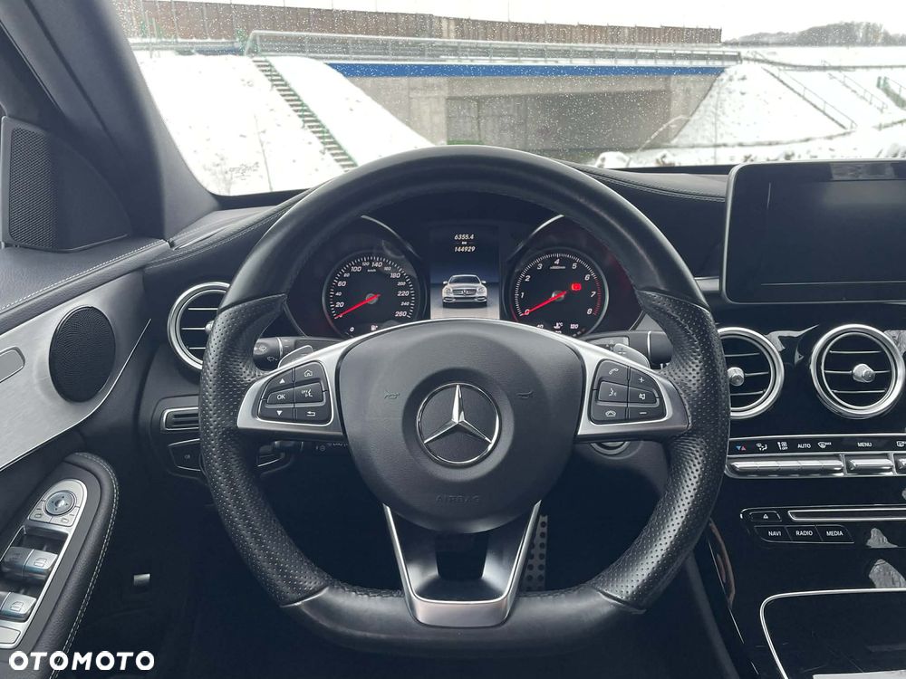 Mercedes-Benz Klasa C 200 4-Matic 7G-TRONIC - 24