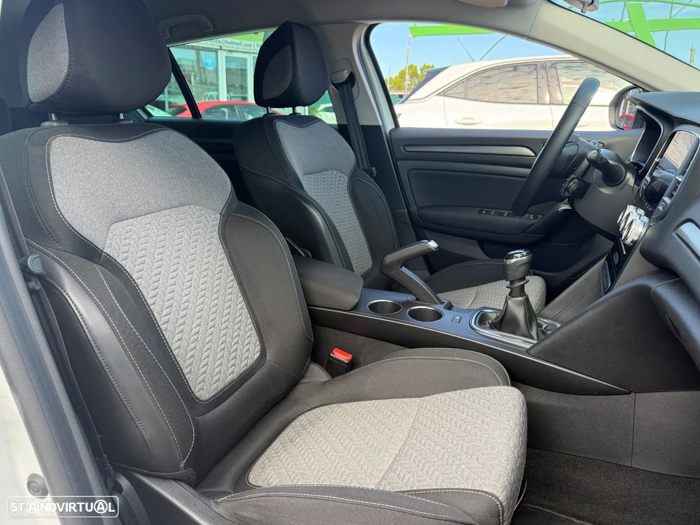 Renault Mégane Sport Tourer 1.5 Blue dCi Limited - 21