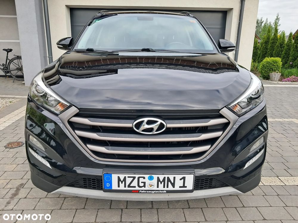 Hyundai Tucson 1.6 Turbo 2WD Navi - 14