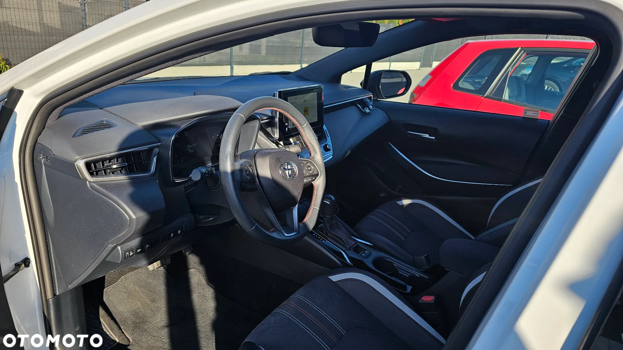 Toyota Corolla 1.8 Hybrid GR Sport - 7