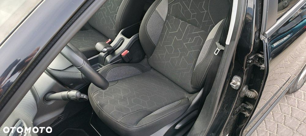 Peugeot 2008 1.2 Pure Tech GPF Style - 8