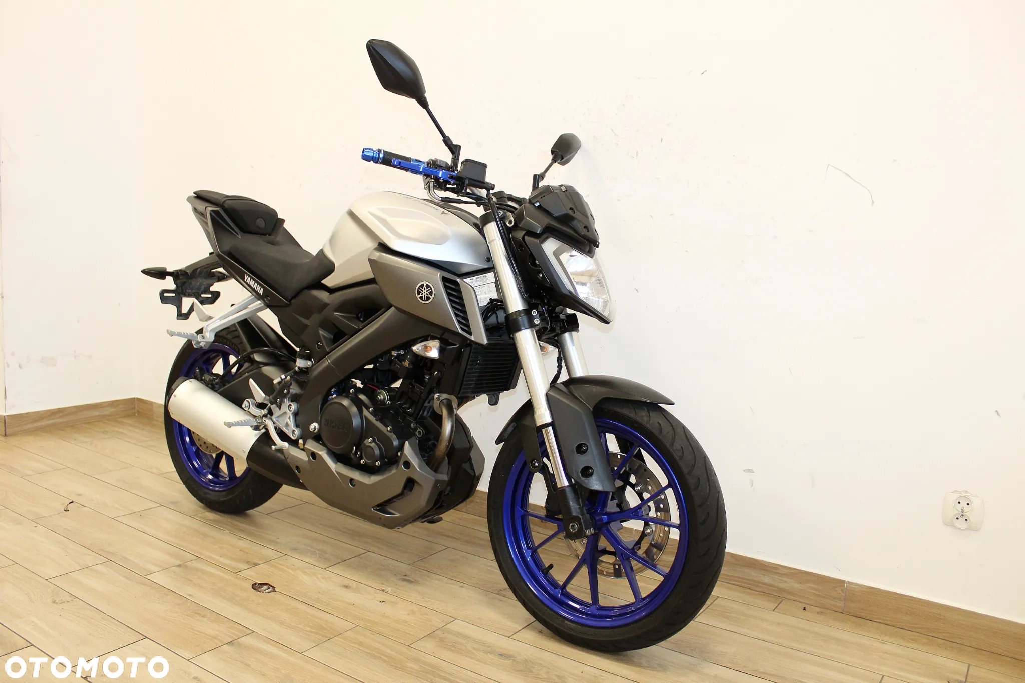 Yamaha MT - 2
