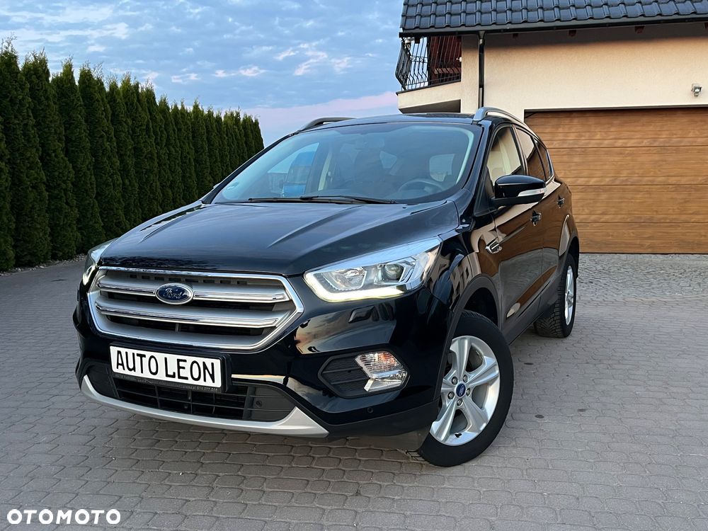 Ford Kuga - 1