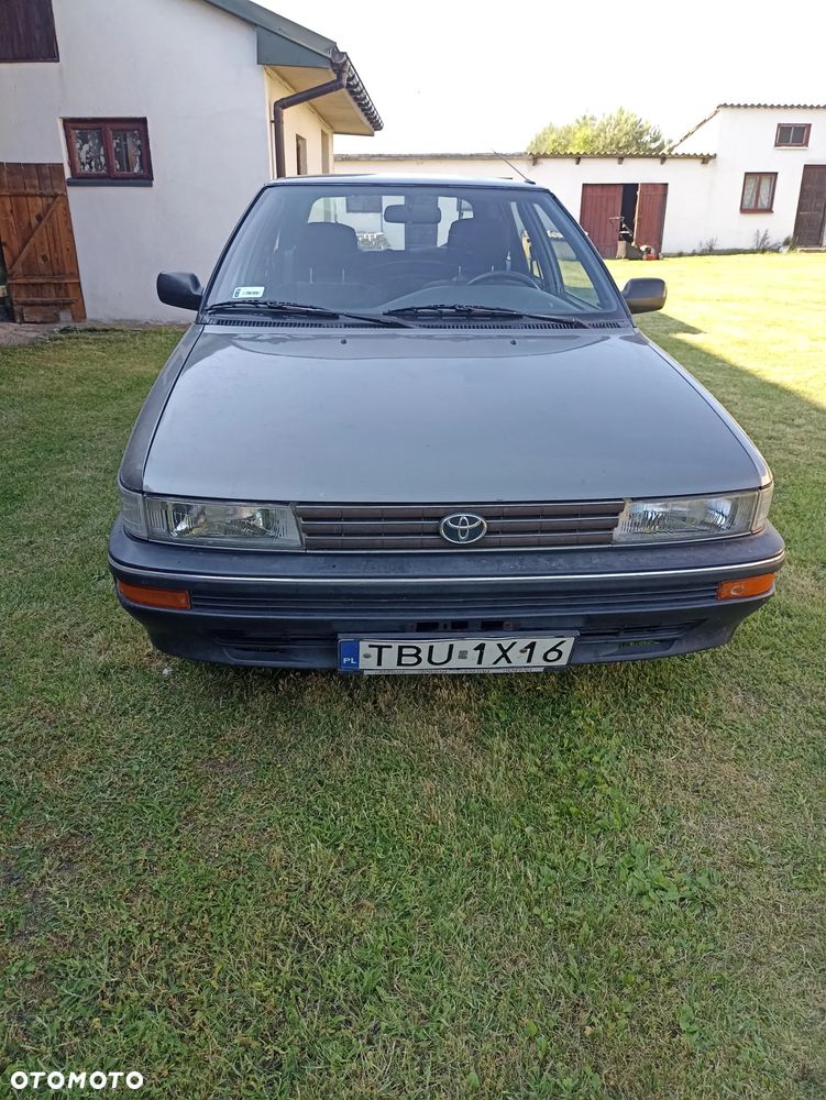 Toyota Corolla 1.8D XL - 3