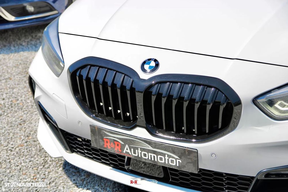 BMW 118 i Pack Desportivo M Auto - 8